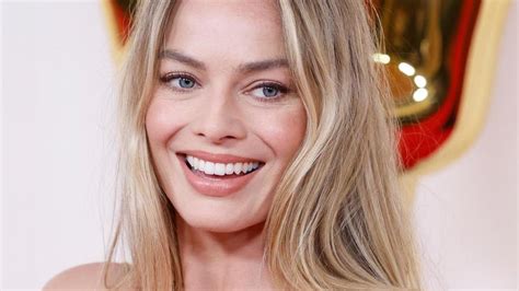 Margot Robbie Oscar 2024 La Poderosa Razón Por La Que Margot Robbie No Volverá A Vestir De Rosa