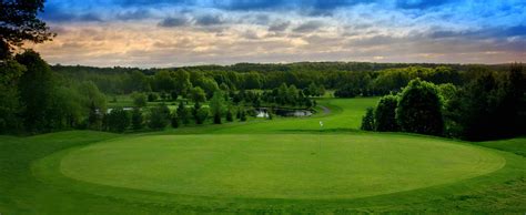 Beautiful Golf Courses | All Seasons | Lyman Orchards