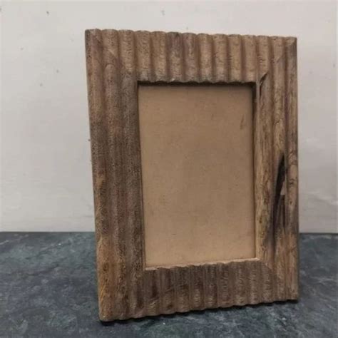 Brown Mango Wooden Photo Frame For Decoration Size 6x4 Inch At Rs