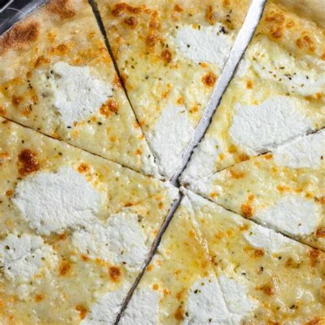 New York White Pizza The Right Way Sip And Feast