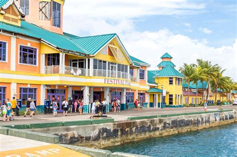 10 Best Places to Go Shopping in The Bahamas - Where to Shop and What ...