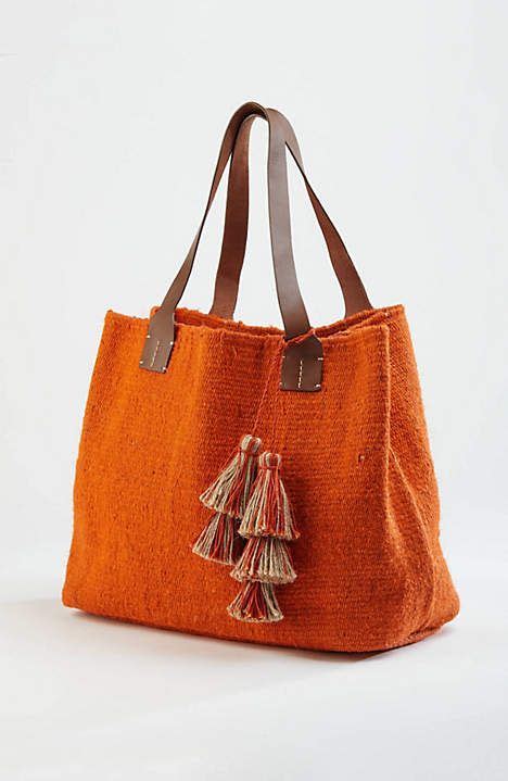 Tasseled Jute Tote Bag From Jjill Jute Tote Bags Jute Bags Jute Totes