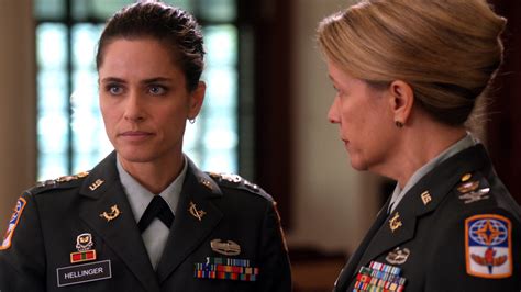 Watch The Good Wife Season 4 Episode 6 The Good Wife The Art Of War