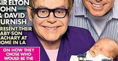 Photo Elton John Et Son Mari David Furnish Vous Pr Sentent Leur Fils