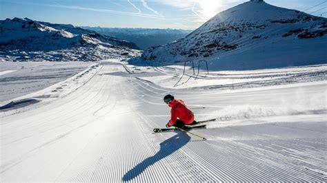 Laax Gibt Saisonstart Bekannt Erste Pisten Ab Ge Ffnet