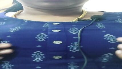 Tamil Married Aunty Showing Her Big Boobs Pussy And Ass And Dirty Sex Talk Nude Vdeo