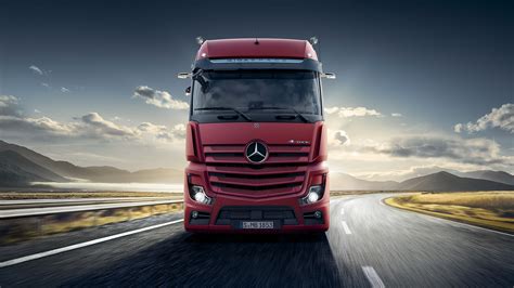 The New Actros Slt