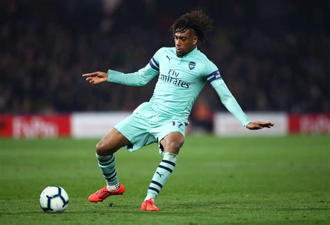 Arsenal: Alex Iwobi successfully defining the word "swashbuckling"