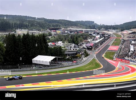 El piloto español alpino de BWT Fernando Alonso fotografiado durante