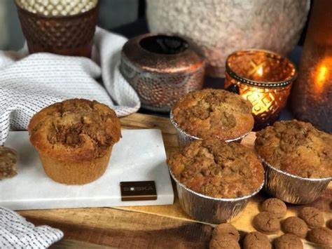 Sinterklaas Muffins Met Kruidnoten Familie Over De Kook