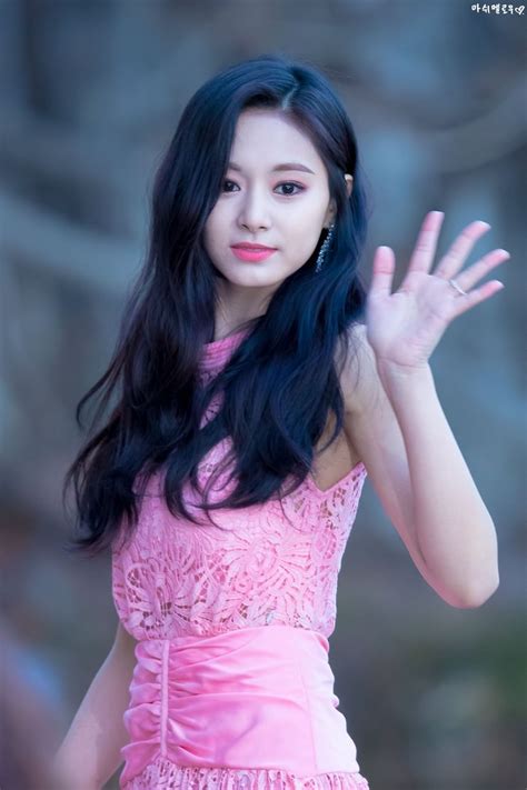 Picture Of Chou Tzu Yu Tzuyu