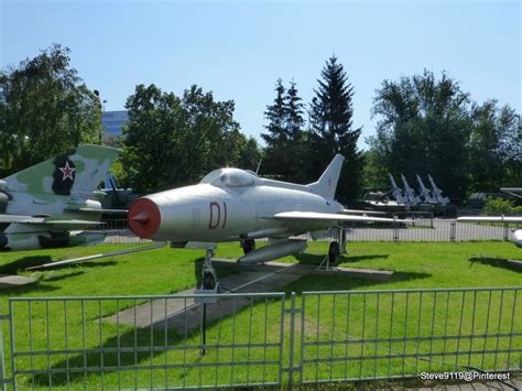 MIG-21 (1959) @ Armed Forces Museum, Moscow | Fighter jets, How to take ...