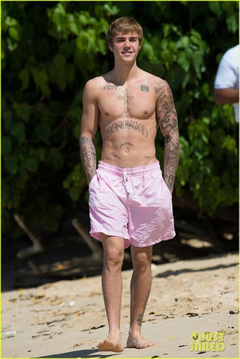 Justin Biebers Body Is Ripped In New Shirtless Beach Photos Photo 3833912 Justin Bieber