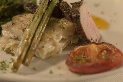 images pork tenderloin asparagus meal dinner plated