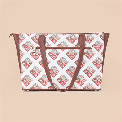 Seashell Motif White Office Tote Bag Zouk