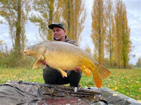 Carp Fishing At Authentic Fishing Fisherman Holidays