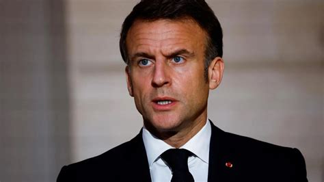 Macron Decreta El Estado De Emergencia En El Territorio Francés De