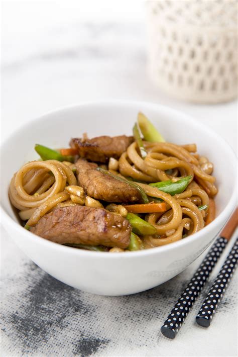 Sticky Pork And Vegetable Stir Fry With Udon Noodles Hakubaku The