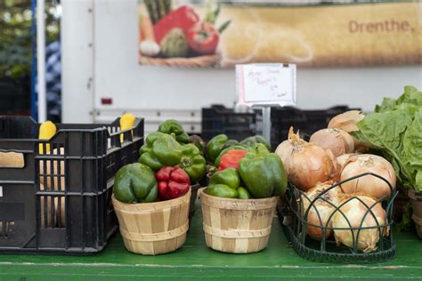 Supporting Diverse, Equitable, & Inclusive Farmers Markets - Michigan
