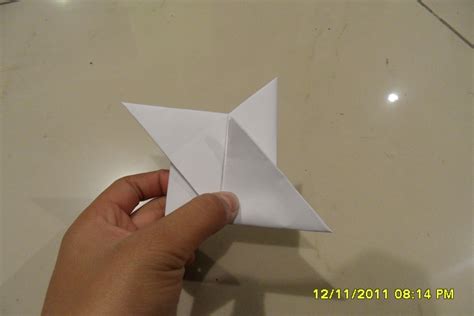 How to Make a Paper Shuriken : 13 Steps - Instructables