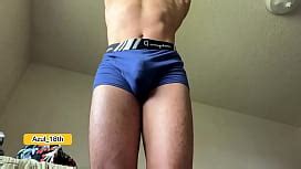 Jovencito gay de años tiene sexo anal por primera vez XNXX