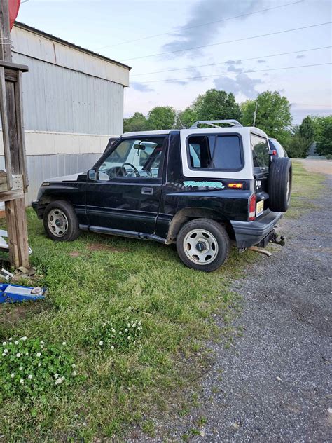 1994 Geo Tracker · Sport Utility 2D - Cars & Trucks - Northport