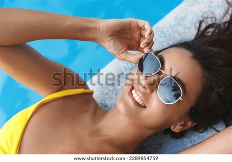 Close Up Sexy Woman Yellow Bikini Sunglasses Stock Photo 2289854759 Shutterstock