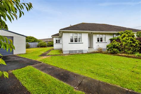 13 Douglas Street Hawera South Taranaki Taranaki 4610 New Zealand