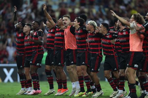 Versatitlidade De Jogador Do Flamengo O Eleva A Outro Patamar