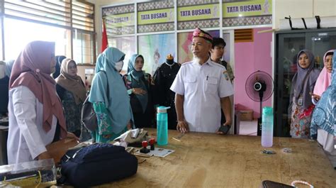 Juara I Lomba Perpustakaan Sma Sederajat Tingkat Kaltara Sman Tana