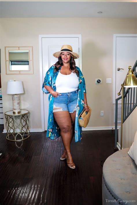 Plus Size Vacation Looks - Trendy Curvy Outfits For Mexico, Florida