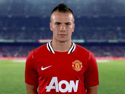 Tom Cleverley Latest News, Biography, Photos & Stats | Tom Cleverley's ...