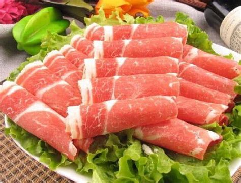 揭吃火锅时「肉片下面会垫菜」的3大原因！很多大马人吃了那么久都不知道！ Ttn 谈谈网