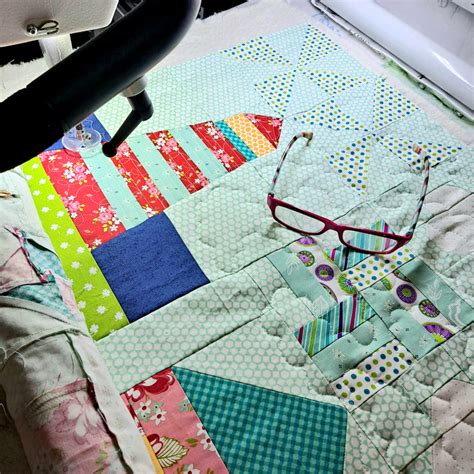 Experimenting With Free Motion Quilting Aunt Ems Quilts