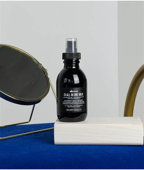 Davines Oi All In One Milk 135ml Багатофункціональне молочко-спрей для ...