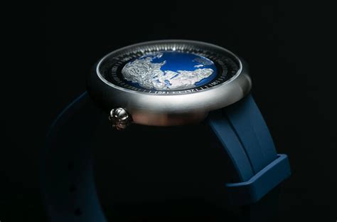 Ciga Blue Planet Review: A Unique, Novel, Striking (and a Bit Odd ...