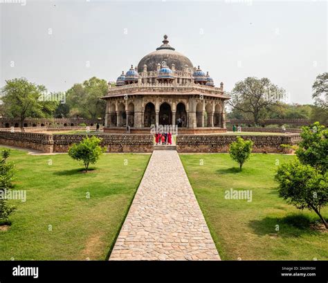 Humayuns Tomb Complex Hi Res Stock Photography And Images Alamy