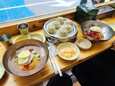 해운대역 맛집 초량밀면 밀면과 왕만두 부산가면 먹어봐야함