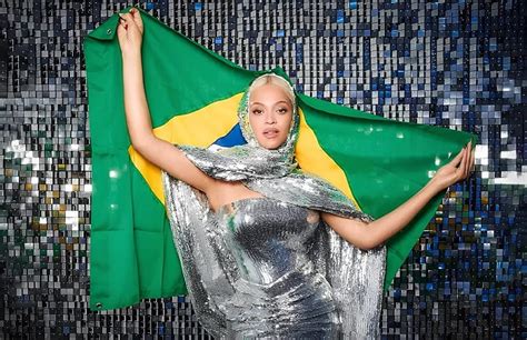 Beyonc Deixa O Brasil Ap S Apari O Surpresa Em Salvador Planeta