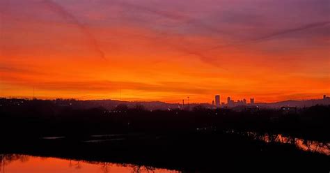 Sun Rise From Neville Island Pa Pittsburgh Is The City You Can See Album On Imgur