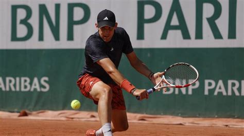 Tennis Thiem Out In Paris Nach F Nf Satz Krimi N N At