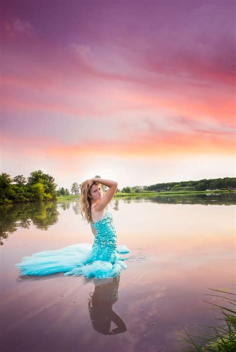 Senior Girl In Water Whit C Photography Girl In Water Senior Girls