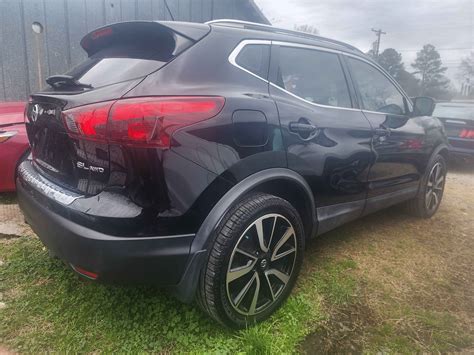 2018 nissan rogue sport 11