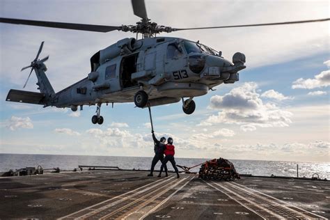 DVIDS Images USS Leyte Gulf CG 55 Daily Operations Image 7 Of 14