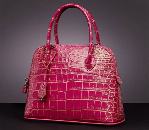 Benefits Of Using Alligator Leather For Handbags