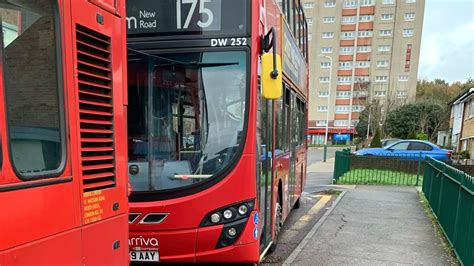 Route Visual 175 Dagenham New Road North Romford Hillrise Estate DW252