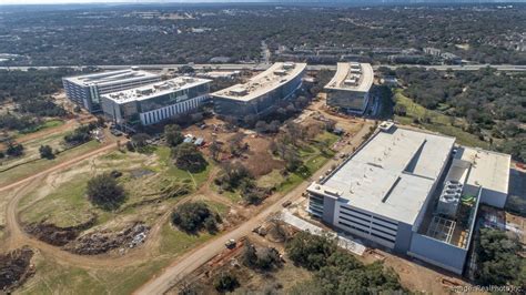 Exclusive: Apple's $1B campus almost done in Austin - Austin Business ...