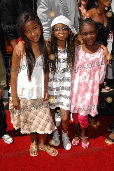 Photos And Pictures Willow Smith At The World Premiere Of Kit Kittredge An American Girl