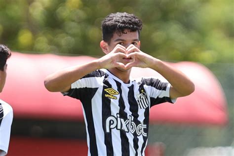 Fora de casa Santos FC empata em 1 a 1 São Paulo na ida das