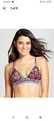 Xhilaration Maroon Sangria Floral Crochet Bikini Top Medium Bathing